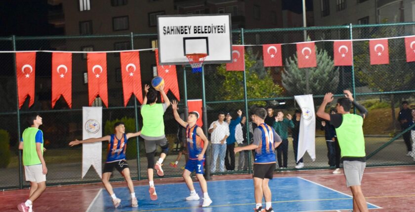 Siirt’te 3×3 Sokak Basketbolu Turnuvası Sona Erdi