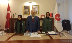 Hafızlıkta Örnek Başarı: Yalova Hafız Kız İmam Hati̇p Ortaokulu’nda 10 Ayda Hafız Oldular