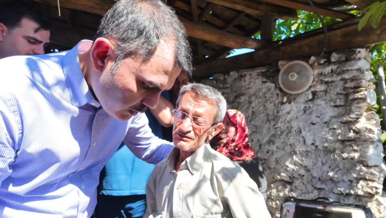  Bakan Kurum’dan Ödemişli Cavit Amca Paylaşımı: “Artık Yüzü Gülüyor”