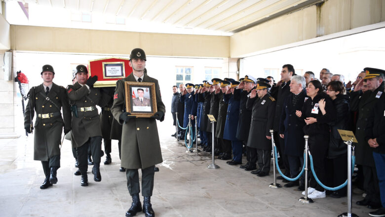  Şehit Binbaşı Sinan Taştekin Ankara’da Törenle Uğurlandı
