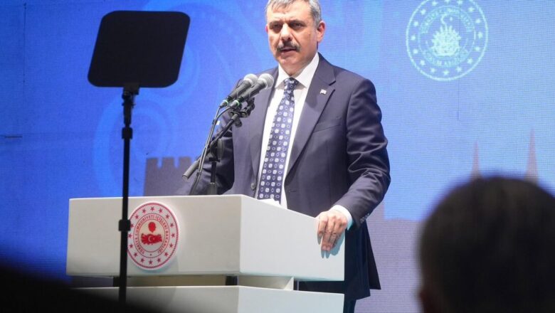  Bakan Çiftçi’den Sokak Hayvanları, Trafik ve Terörle Mücadele Açıklaması: “Ekim Ayına Kadar Tamamlanacak”