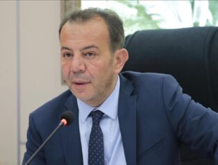 Bolu Belediye Başkanı Tanju Özcan Hakkında 263 Buçuk Yıla Kadar Hapis İstemiyle Hazırlanan İddianame Kabul Edildi