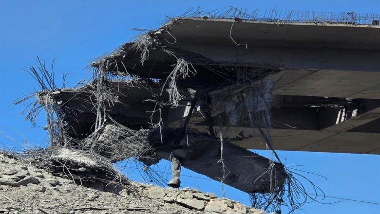  ABD ve İsrail’in Kerec’teki Köprü Saldırısında Can Kaybı 13’e Yükseldi