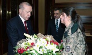 Cumhurbaşkanı Erdoğan, Türk Polis Teşkilatı Heyetini Kabul Etti