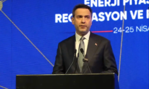 Bakan Bayraktar’dan Yeni Enerji Mimarisi ve Dev Yatırım Hamlesi