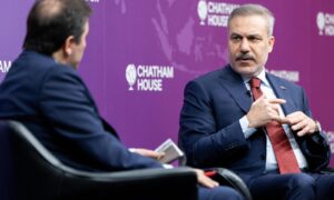 Bakan Fidan’dan İngiltere Çıkarması: Türkiye ve Birleşik Krallık Arasında Stratejik İmza