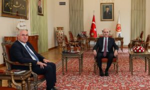 Kamu Denetçiliği Kurumu Başkanı Akarca, TBMM Başkanı Kurtulmuş’u Ziyaret Etti