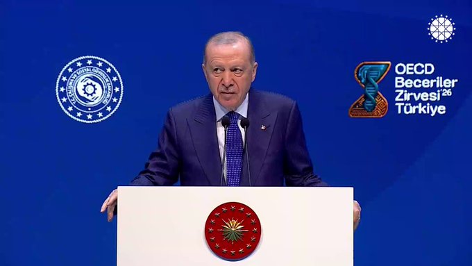  Cumhurbaşkanı Erdoğan: “Teknoloji Dalgasını Durdurmak Mümkün Değil Ama Yönetmek Bizim Elimizde”