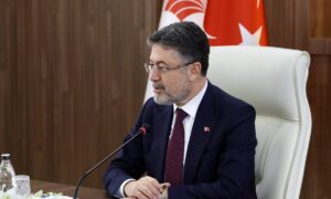 Bakan Yumaklı’dan Aşırı Hava Olaylarından Etkilenen Üreticilere Geçmiş Olsun Mesajı