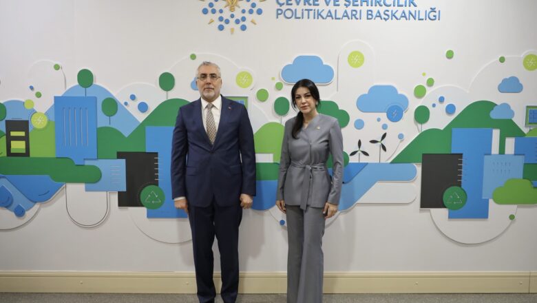  Çalışma Ve Sosyal Güvenlik Bakanı Işıkhan’dan AK Parti Genel Başkan Yardımcısı Ayan’a Hayırlı Olsun Ziyareti