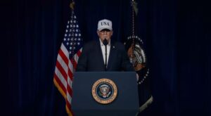 İran’ın Anlaşmaya Varmak Konusunda Zaman Harcadığını Belirten Trump: Bedelini Ödemek Zorunda Kalacaklar