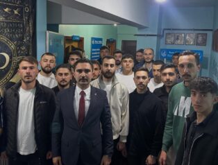 Kars Ülkü Ocakları’nda Yeni Dönem: İlk Seminer ve Kur’an-ı Kerim Tilaveti