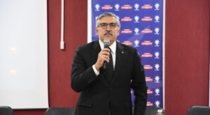 AK Partili Hüseyin Yayman’dan CHP’ye Kütahya’dan Sert Gönderme: “Atatürk Hayatta Olsaydı Hepsini Kovardı!”