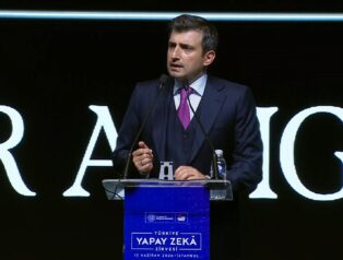 Türkiye Yapay Zeka Zirvesi’nde Önemli Açıklamalar