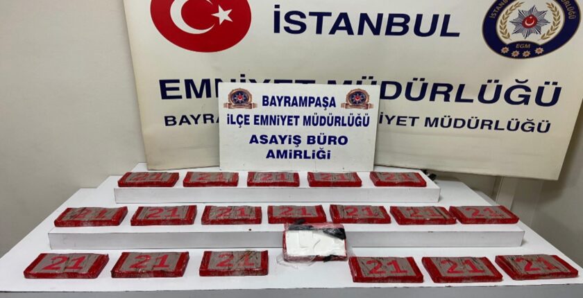 Bayrampaşa’da Otomobile Düzenlenen Operasyonda 20 Kilo 520 Gram Kokain Ele Geçirildi