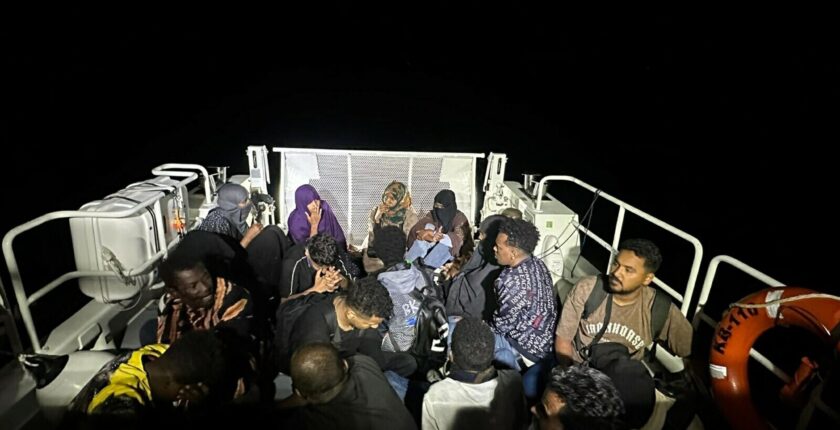 Bodrum Açıklarında Mahsur Kalan 19 Kaçak Göçmen Kurtarıldı