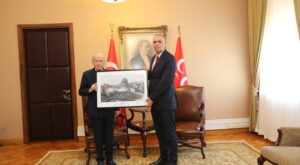 Özel Harekat Başkanı Ünsal Hayal MHP Lideri Devlet Bahçeli’yi Ziyaret Etti
