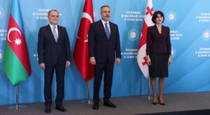 Türkiye-Azerbaycan-Gürcistan Üçlü Dışişleri Bakanları 10’uncu Toplantısı İstanbul’da Başladı