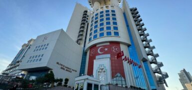 Konya İl Teşkilatı Feshedildi: Yeni İl Başkanı Sedat Göncü Oldu