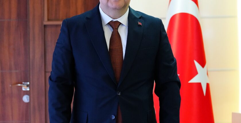Bolu Belediye Başkan Vekili Tuna Özcan CHP’den İstifa Etti