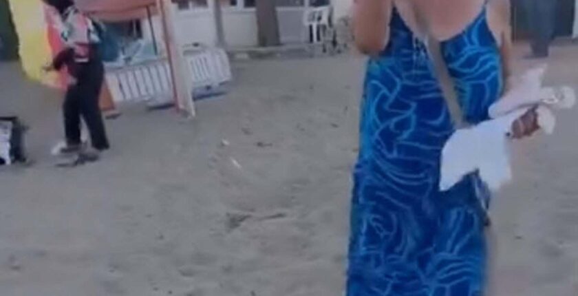 Seferihisar Plajında Şezlong Kavgası