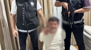 Kırmızı Bültenle Aranan Tacikistanlı Zehir Taciri Beylikdüzü’nde Yakalandı
