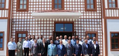 Vali Dr. Ahmet Hamdi Usta Yalova OSB’de Yatırımlar, Teknoloji ve Eğitim Projeleri Yerinde İncelendi