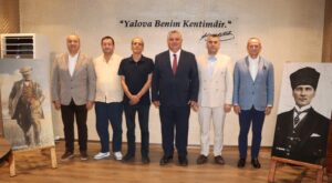 Yalova’da 6 CHP’li Belediye Başkanı İstifa Ederek Yeni Parti’ye Katıldı