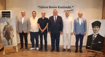 Yalova’da 6 CHP’li Belediye Başkanı İstifa Ederek Yeni Parti’ye Katıldı