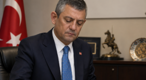 CHP’de 91 Milletvekili İstifa Etti: Özgür Özel “Yeni Parti”nin Kuruluş Evraklarını İmzaladı
