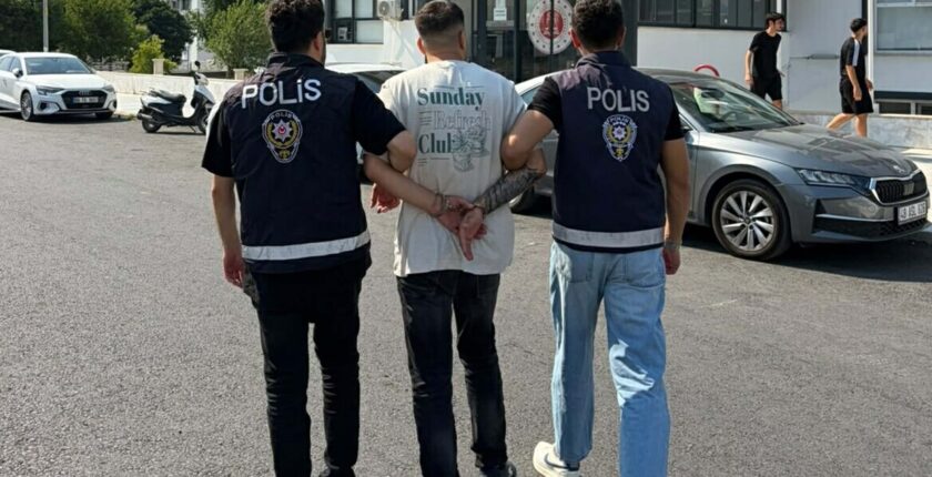 Dalaman Havalimanı’nda Firari Hükümlü Yakalandı: 22 Yıl Hapis Cezası Bulunuyordu