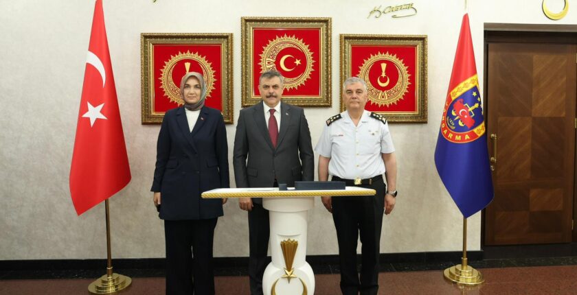 Bakan Çiftçi: Terörün Gündemden Çıkarıldığı Bir Türkiye İçin Çalışıyoruz