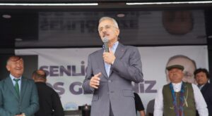 Bakan Uraloğlu Düzköy’de Honefter Yayla Şenliği’ne Katıldı