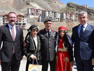 Genelkurmay Başkanı Orgeneral Bayraktaroğlu Memleketi Artvin’de