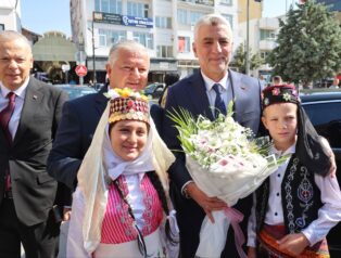 Ticaret Bakanı Ömer Bolat Aksaray’da Temaslarda Bulundu