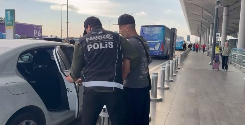 Manifest Grubunun Kurucusu Tolga Akış Tutuklama Talebiyle Hakimliğe Sevk Edildi