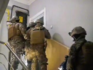 Şanlıurfa’da Deaş Operasyonunda 7 Zanlı Tutuklandı