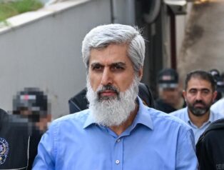 Adana Merkezli Operasyonda Alparslan Kuytul Ve 56 Şüpheli Adliyede